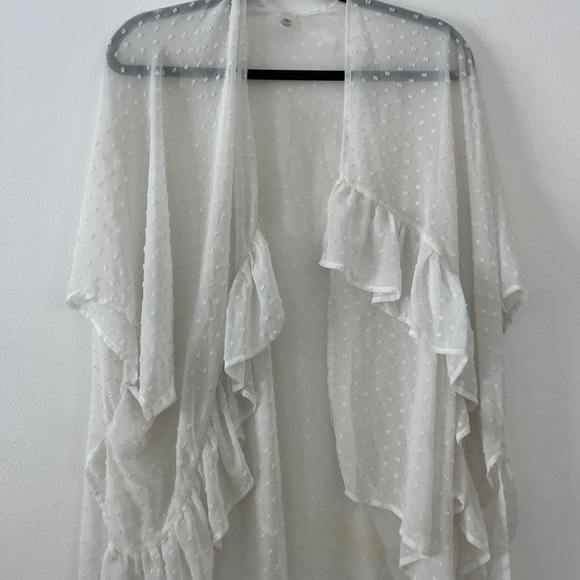 See-through cover-up with cute polkadot details - Picture 3 of 5